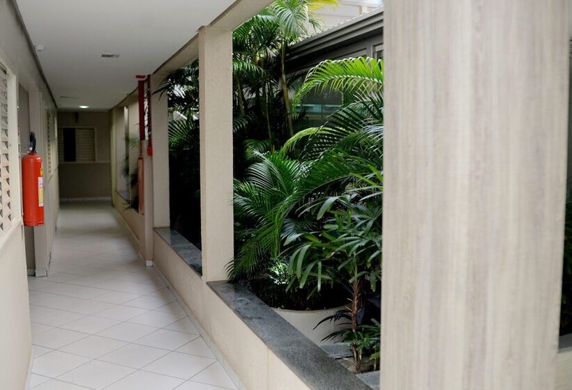 Отель Lago Da Palma