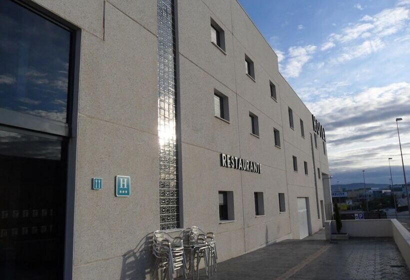 هتل Lb Villa De Cuenca