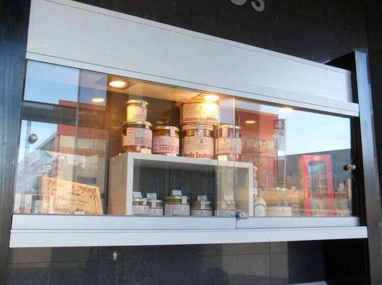 هتل Lb Villa De Cuenca