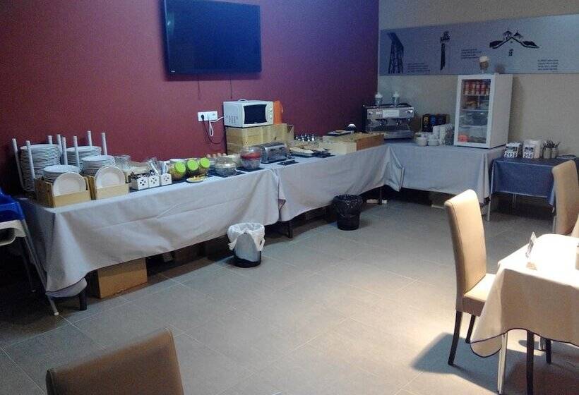 هتل Lb Villa De Cuenca