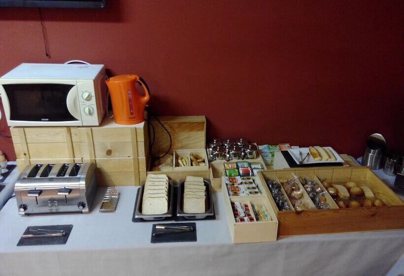 هتل Lb Villa De Cuenca