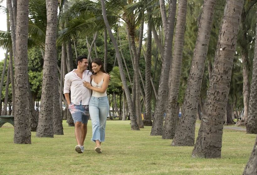 Отель Lotus Honolulu At Diamond Head