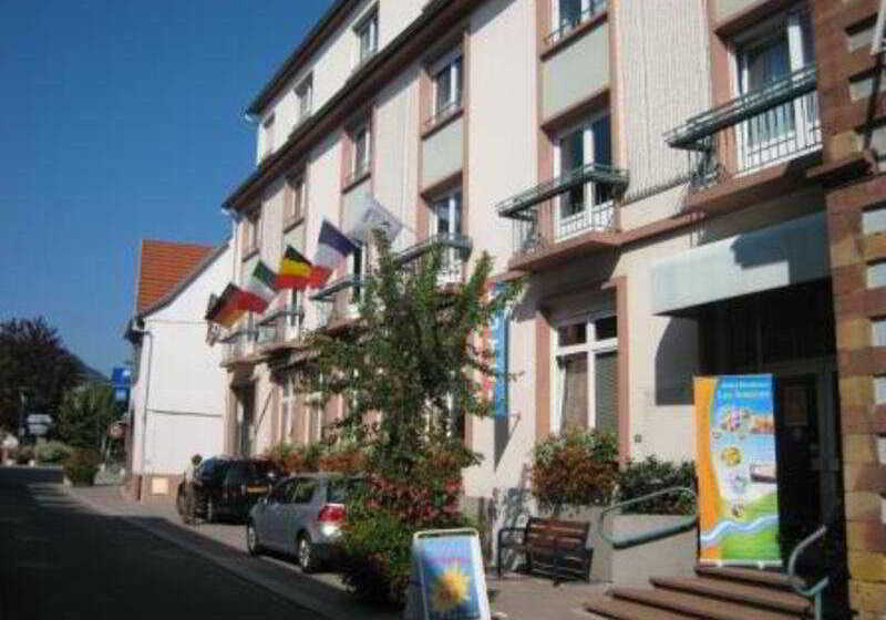 Отель Majestic Alsace  Strasbourg Nord