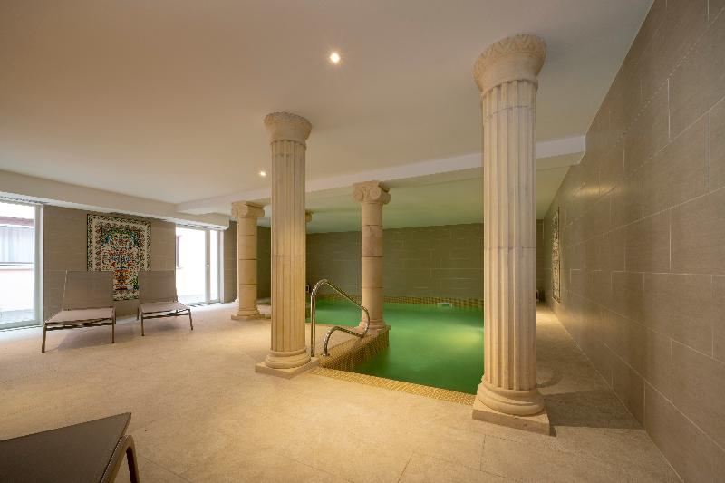 Отель Majestic Alsace  Strasbourg Nord