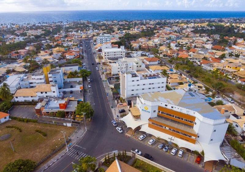 Отель Malibu Plaza