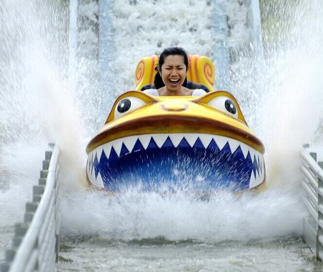 فندق Mara River Safari Lodge Bali