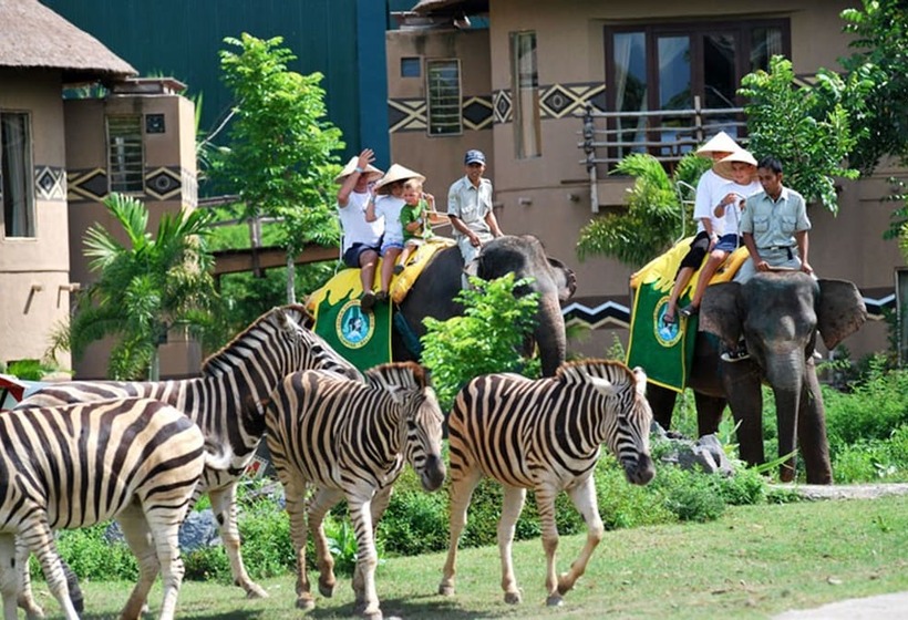 فندق Mara River Safari Lodge Bali