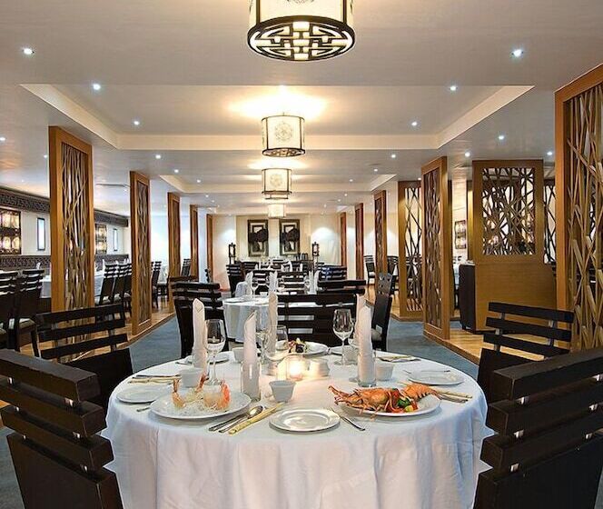 Mind Space Hotel, Pimpri