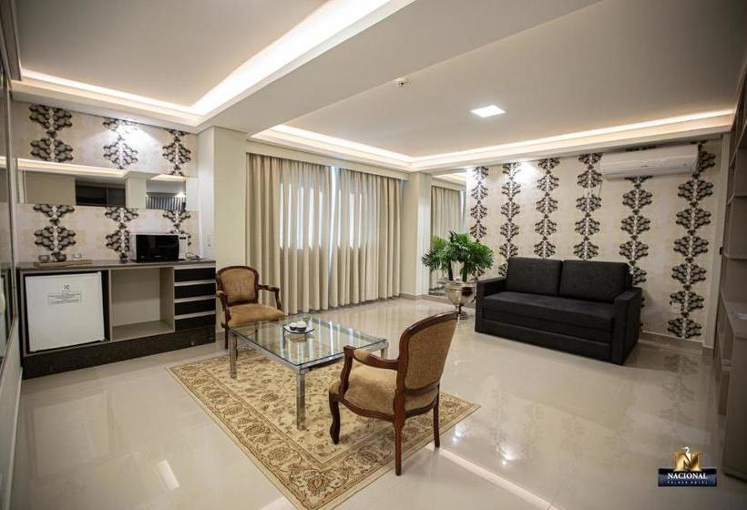 בית מלון כפרי Nacional Palace