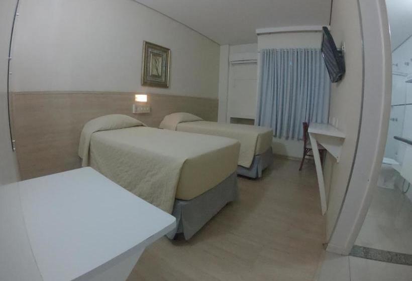 בית מלון כפרי Nacional Palace