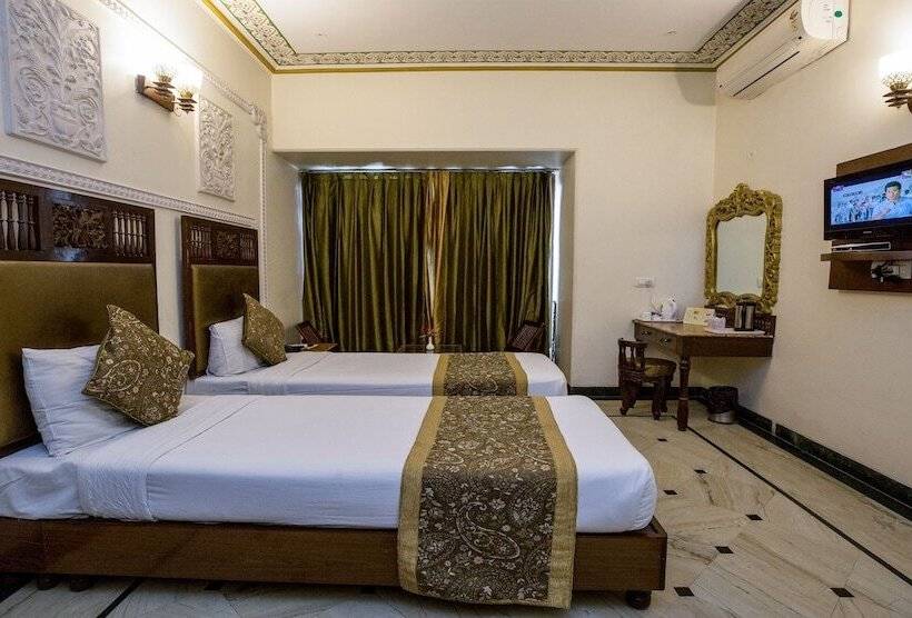 فندق Nahargarh Haveli