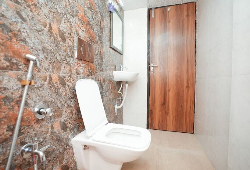 Отель Neelkiran