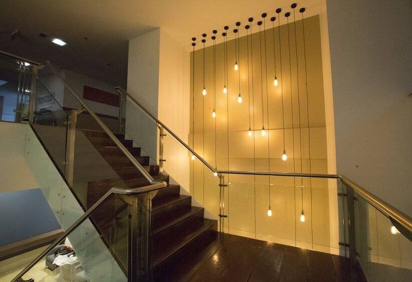 فندق Nobile Suites Monumental