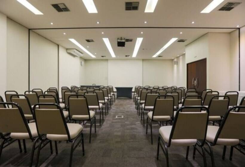 בית מלון כפרי Nobile Suites Uberlandia