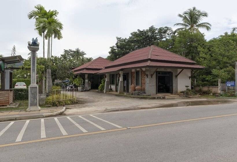 ホテル Noppharat Resort