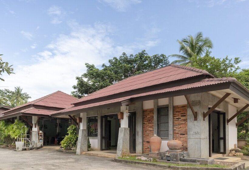 ホテル Noppharat Resort