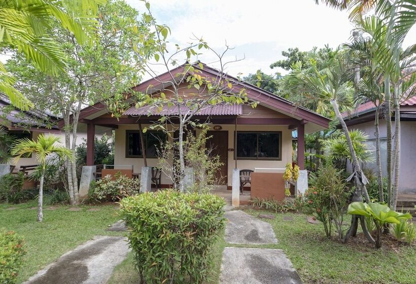 ホテル Noppharat Resort