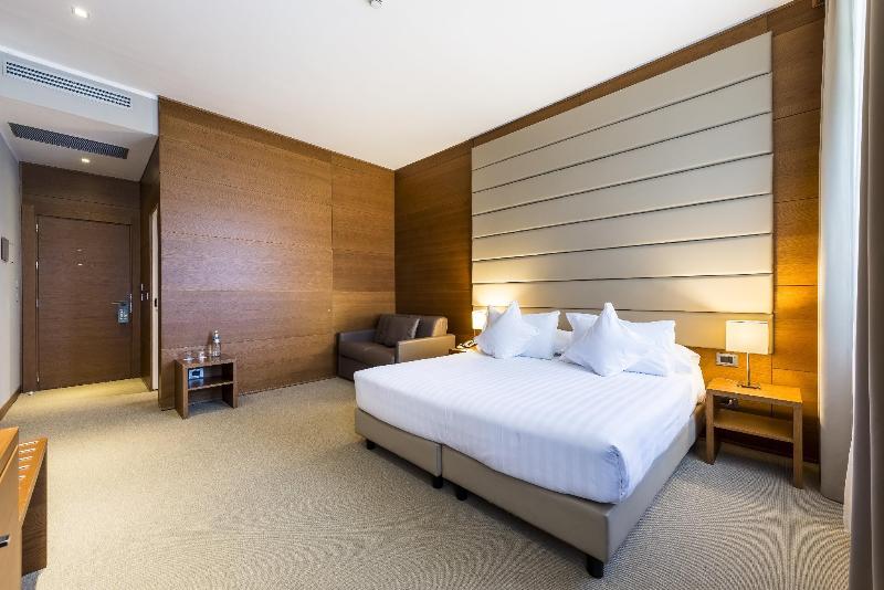 هتل Occidental Aurelia