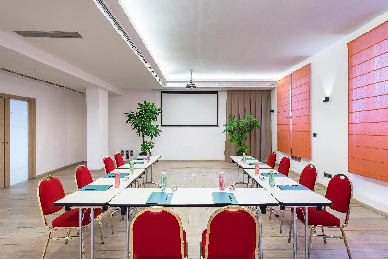 هتل Occidental Aurelia