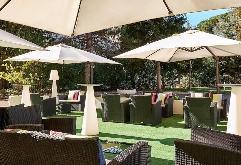 هتل Occidental Aurelia