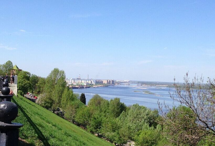 בית מלון כפרי Oktyabrskaya