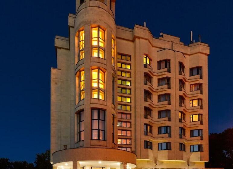 בית מלון כפרי Oktyabrskaya