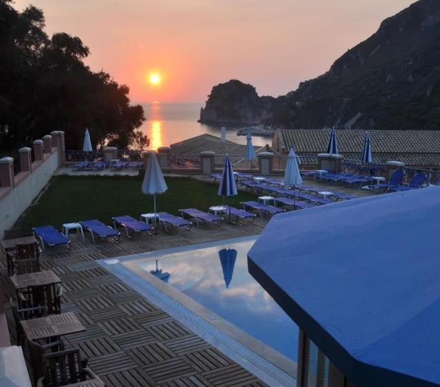 Отель Philoxenia