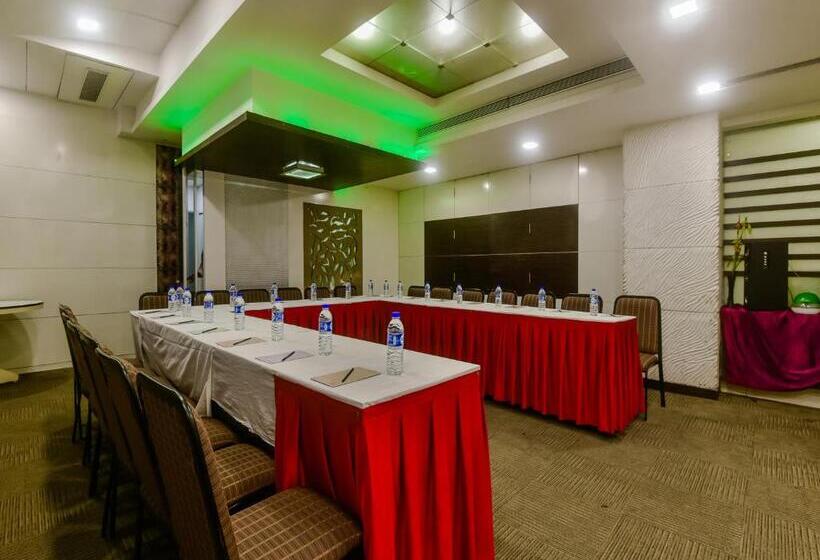 בית מלון כפרי Planet Residency