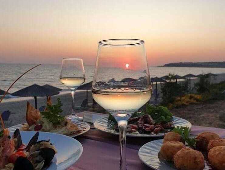 בית מלון כפרי Poseidon Beach