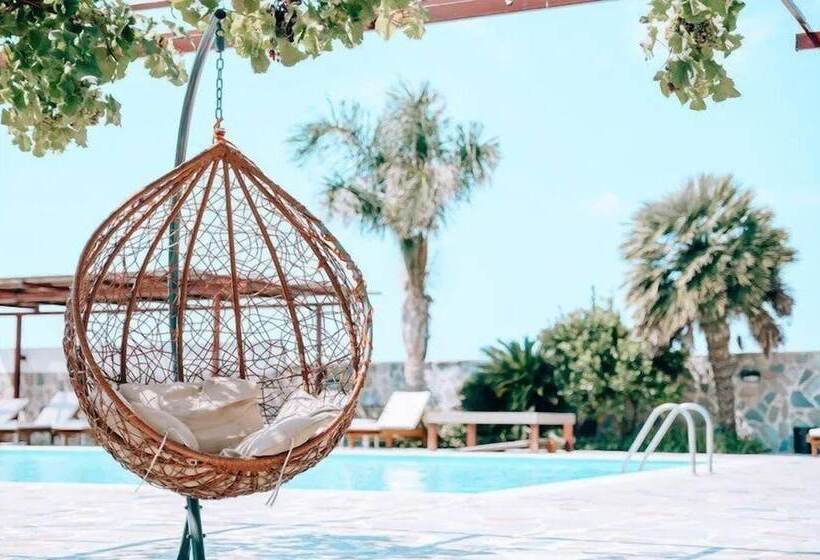 בית מלון כפרי Poseidon Beach