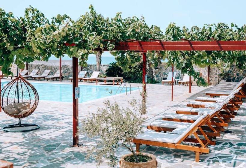 בית מלון כפרי Poseidon Beach