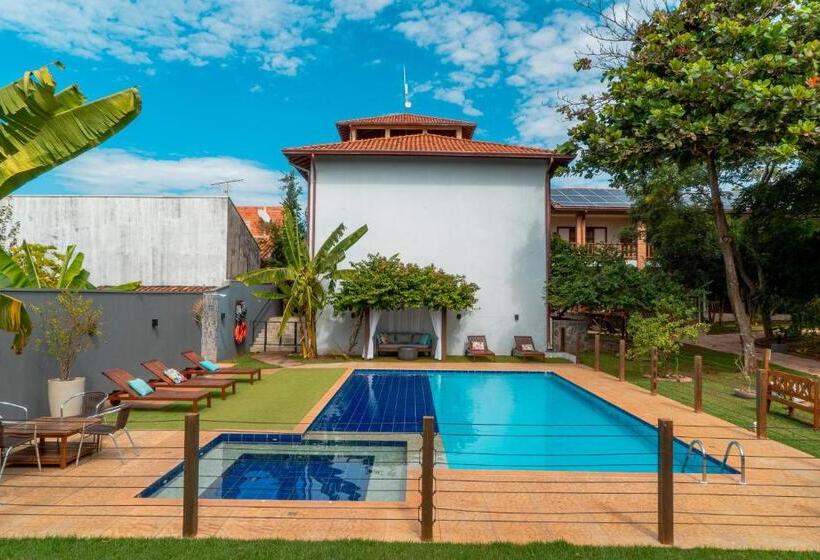 فندق Pousada Girassol