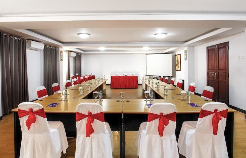 Puri Saron Hotel Baruna Beach Lovina