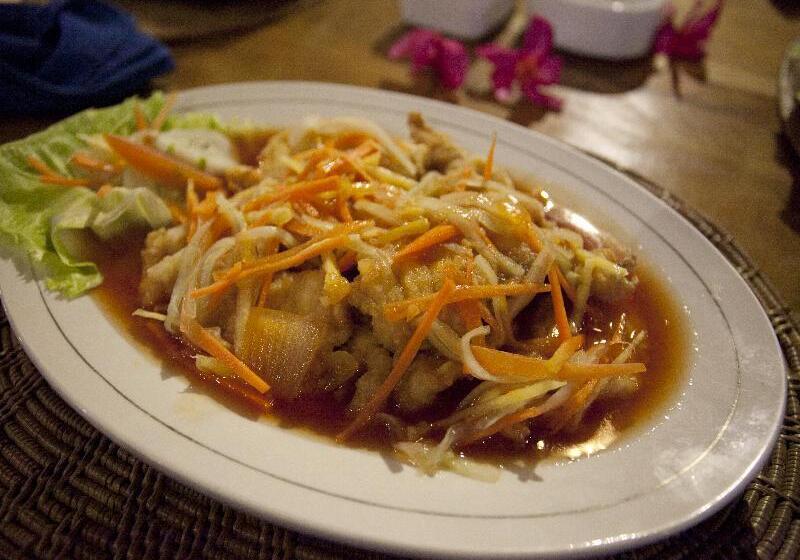 ホテル Puri Saron  Senggigi