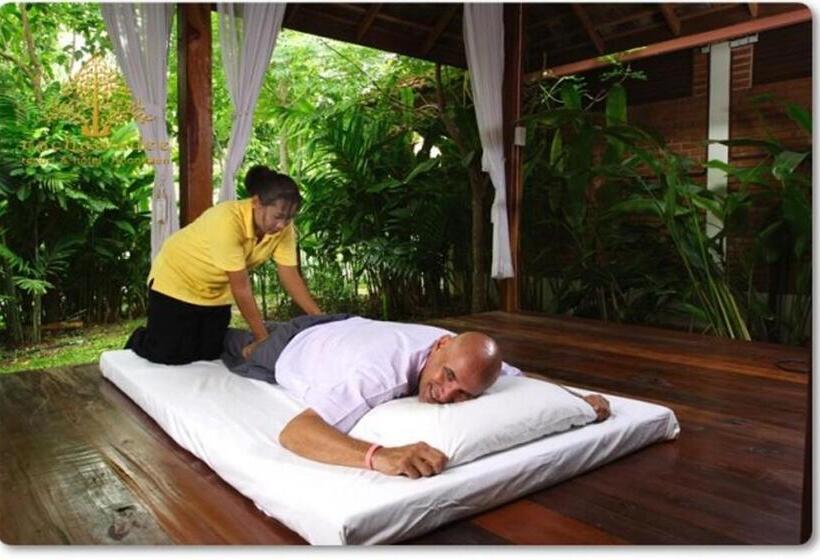 Отель Rachawadee Resort &