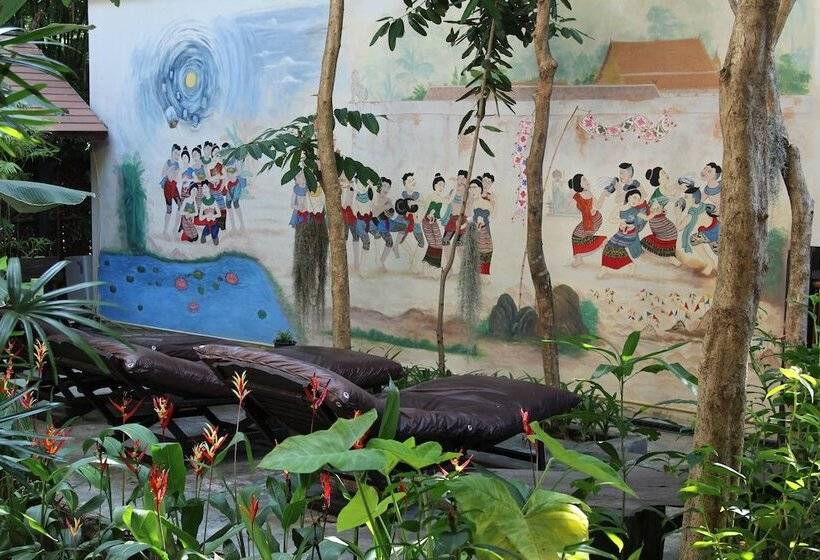 Отель Rainforest Chiangmai