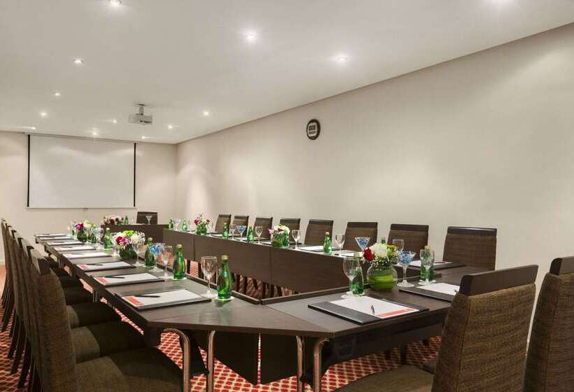 Ramada Hotel & Suites By Wyndham Ajman