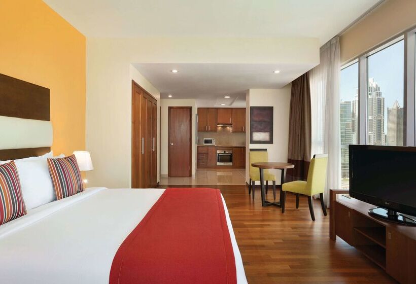 هتل Ramada By Wyndham Downtown Dubai