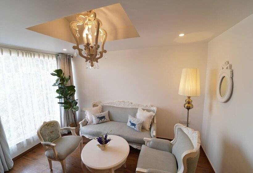 Rockland Hotel, C.r Park