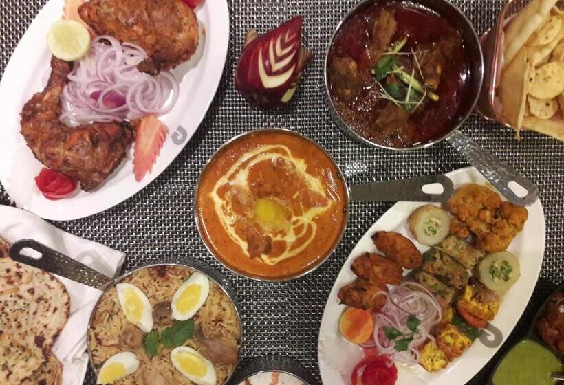 Rockland Hotel, C.r Park