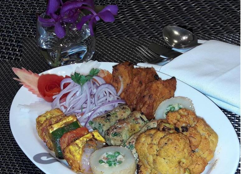 Rockland Hotel, C.r Park