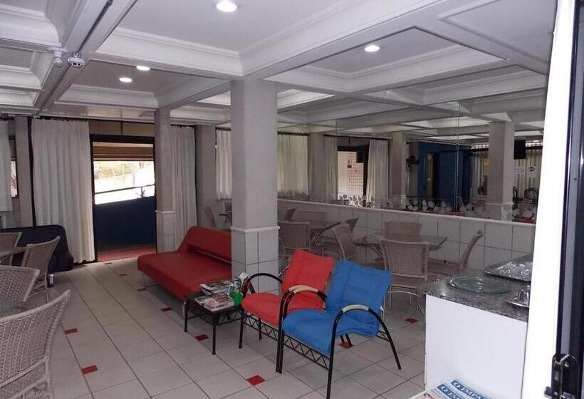 ホテル Rota Do Pantanal