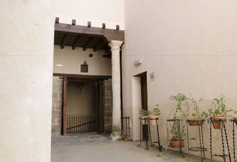 田舎風ホテル Palacio Rejadorada