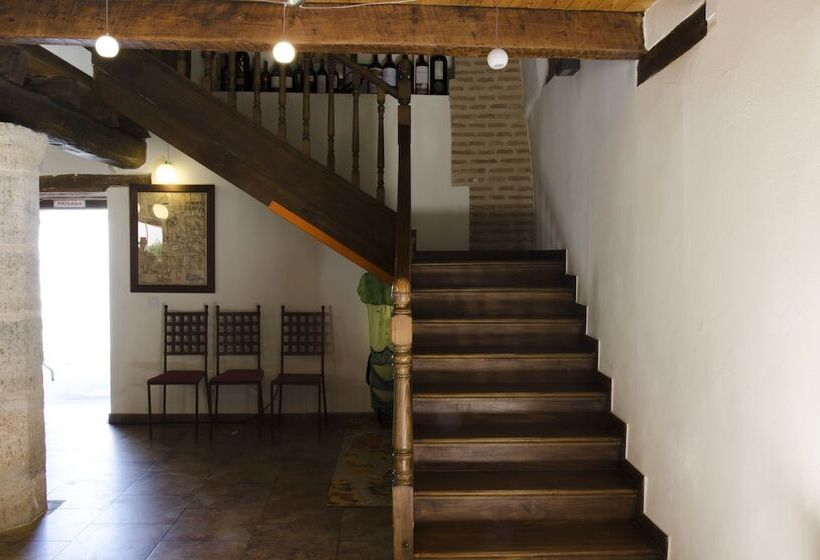 田舎風ホテル Palacio Rejadorada