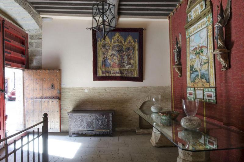 田舎風ホテル Palacio Rejadorada