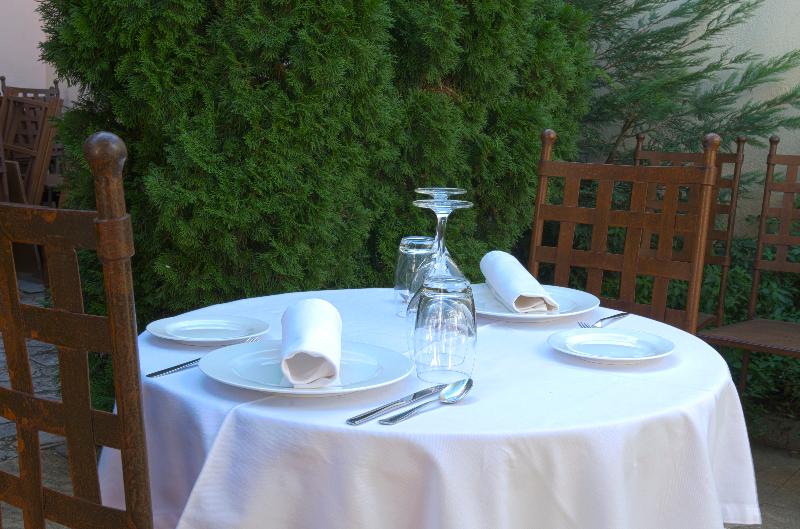 田舎風ホテル Palacio Rejadorada