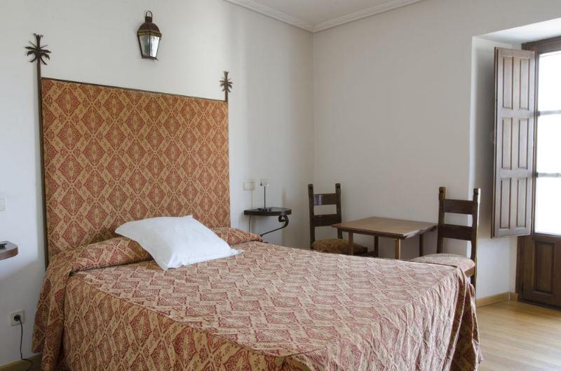 田舎風ホテル Palacio Rejadorada