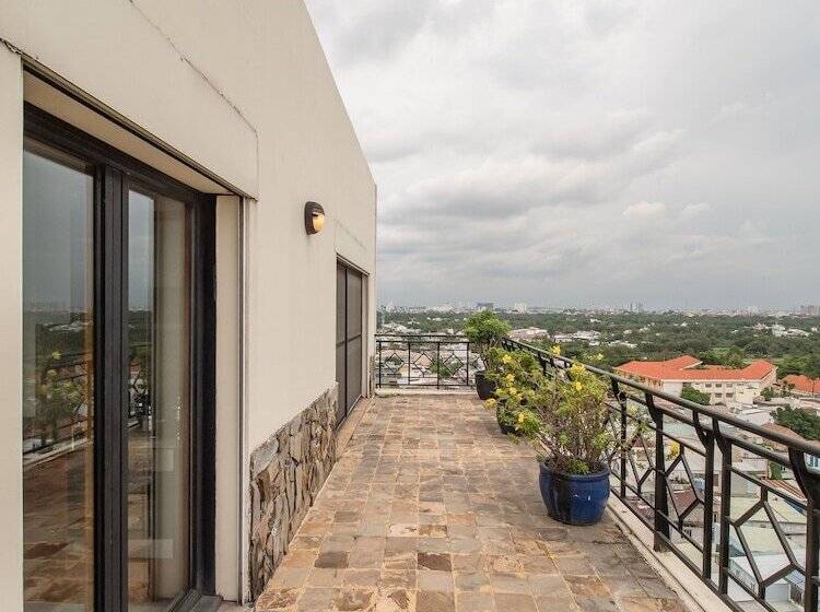 هتل Saigon Domaine Luxury Residences