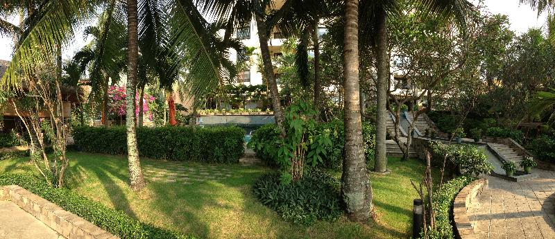 هتل Saigon Domaine Luxury Residences