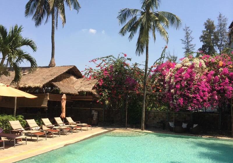 هتل Saigon Domaine Luxury Residences